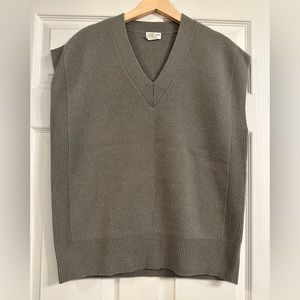 CLUB MONACO cashmere vest